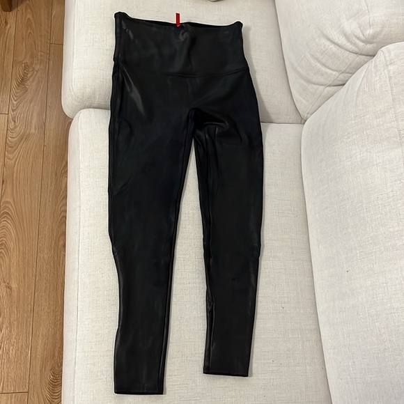 SPANX Black Faux Leather Leggings, Size XL - Picture 10 of 10